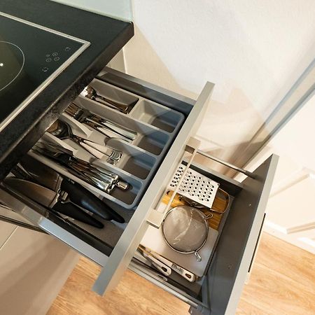 Stylish Apartment With Dedicated Working Space And Super King-Size Bed Located Between City Centre And Donau River Viena Exterior foto