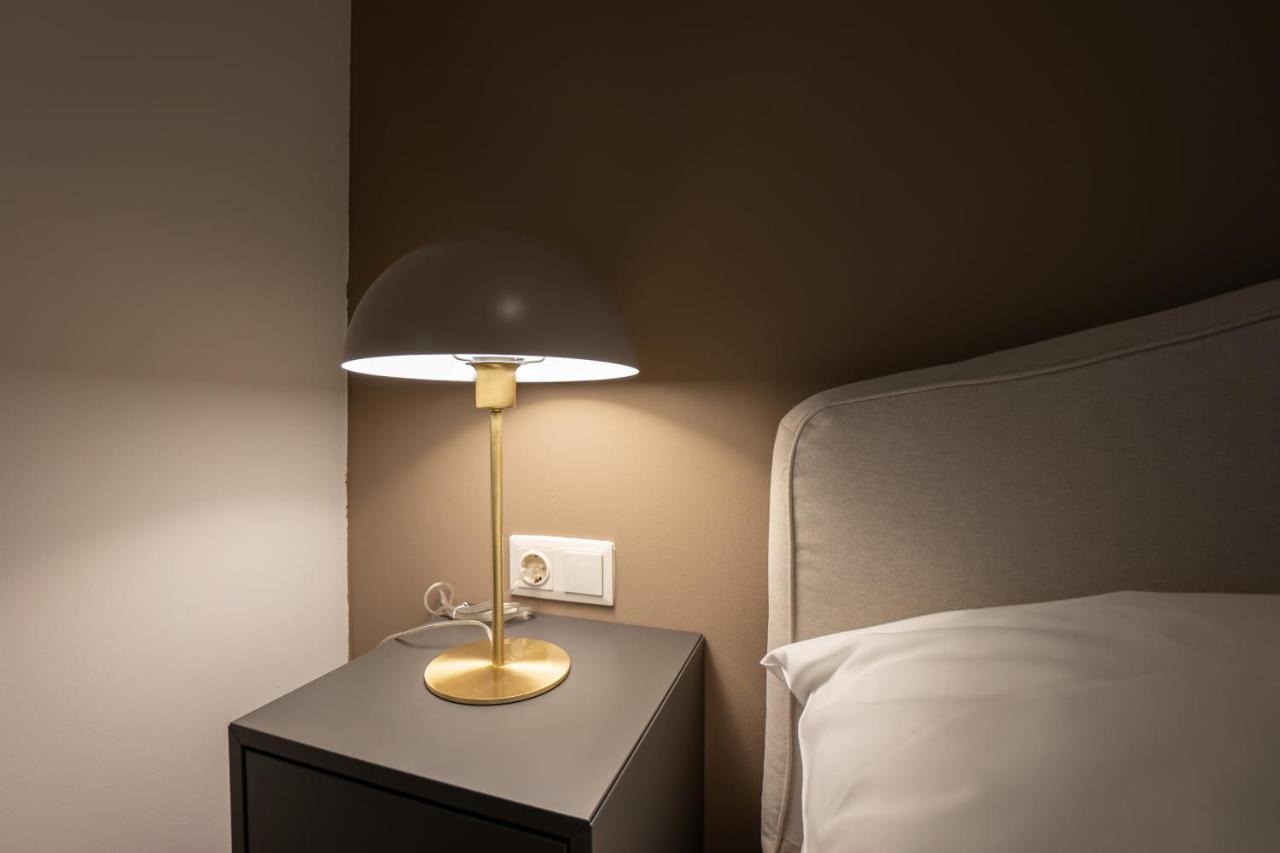 Stylish Apartment With Dedicated Working Space And Super King-Size Bed Located Between City Centre And Donau River Viena Exterior foto